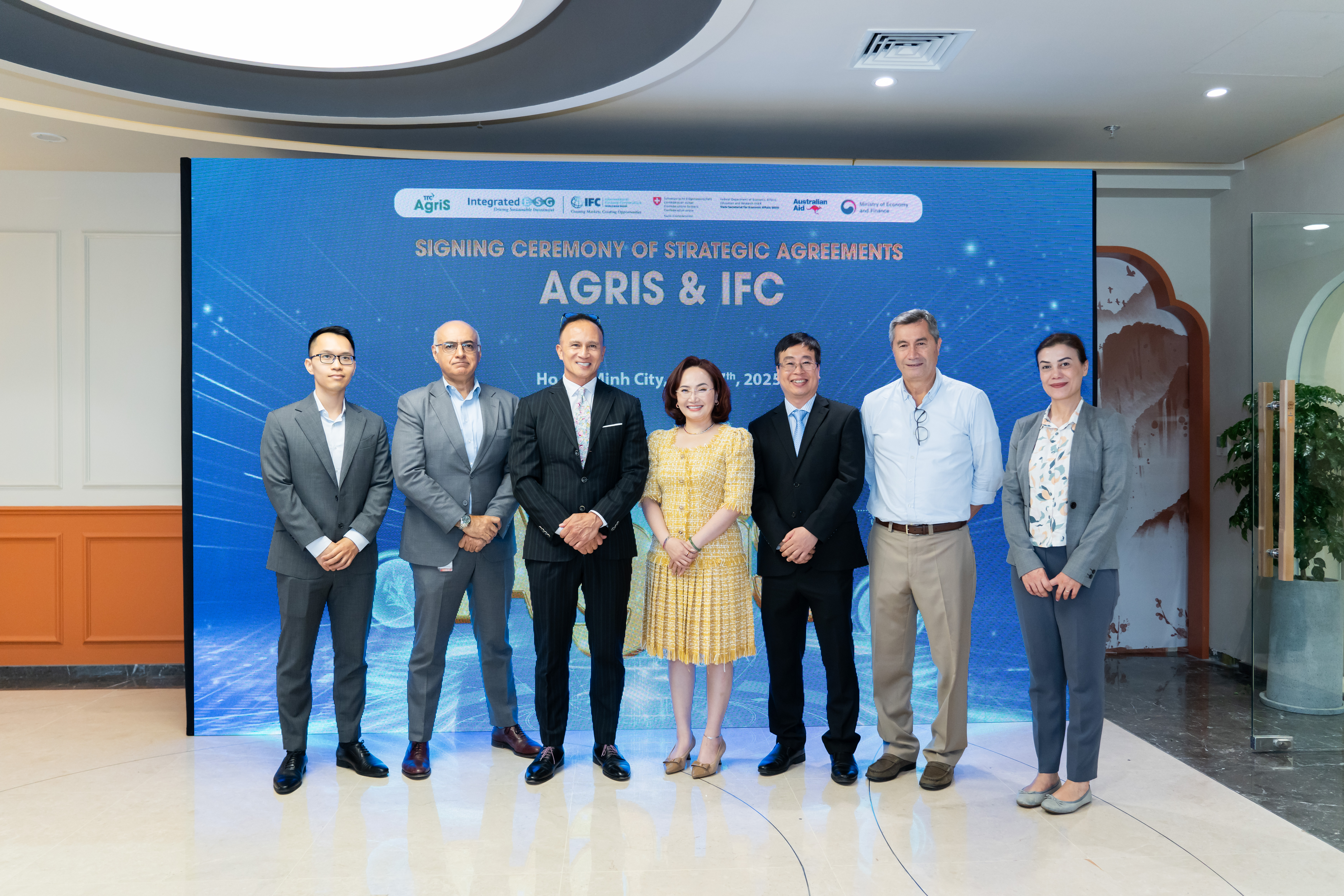 AgriS hợp tác với IFC: Tối ưu hóa hệ thống Quản trị môi trường – xã hội, tăng tốc đạt mục tiêu Net Zero 2035