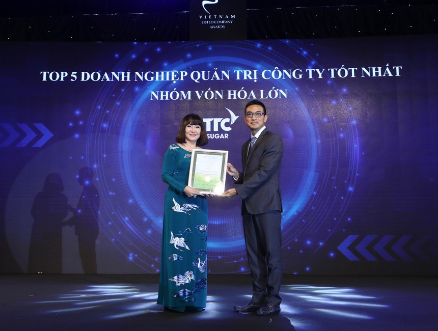 SBT ĐẠT TOP 5 DOANH NGHIỆP QUẢN TRỊ CÔNG TY TỐT NHẤT NĂM 2020